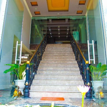 הו צ'י מין סיטי Eden Roc Hotel מראה חיצוני תמונה